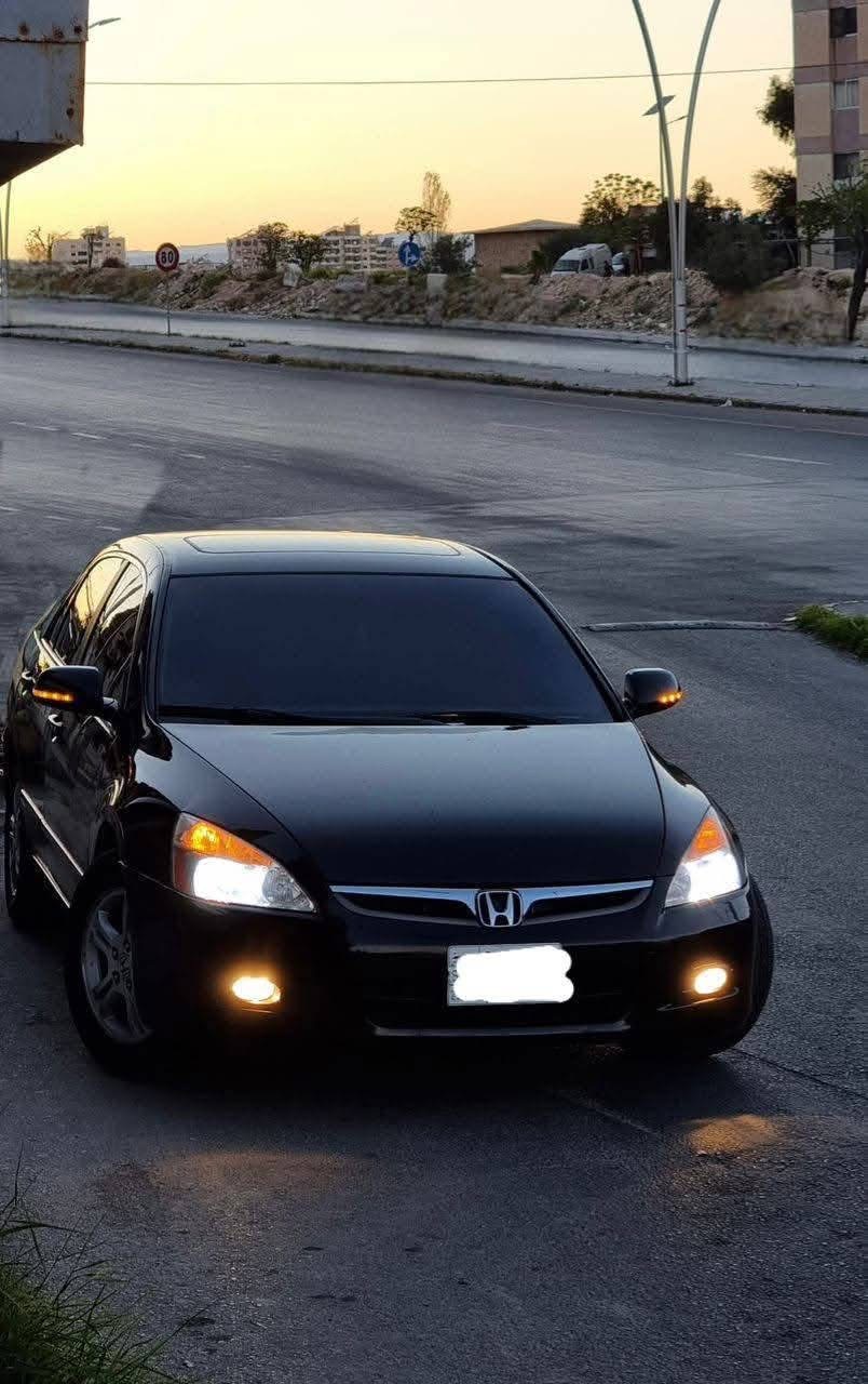 هوندا أكورد 2007
