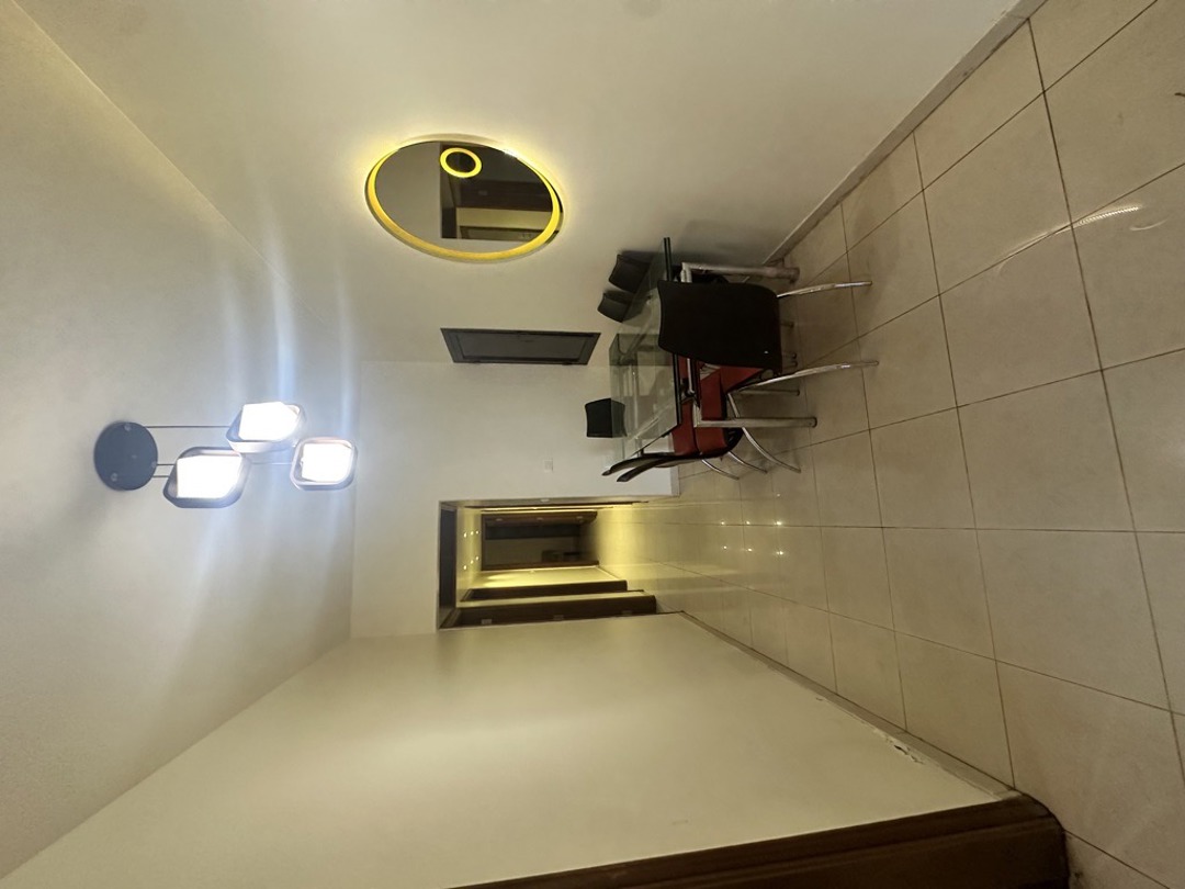 https://api.keyfinder.net/Uploads/LowResolutionPhotos/00e05207-de72-45c7-b555-3d13765e9ed5_638920740354405163.jpg