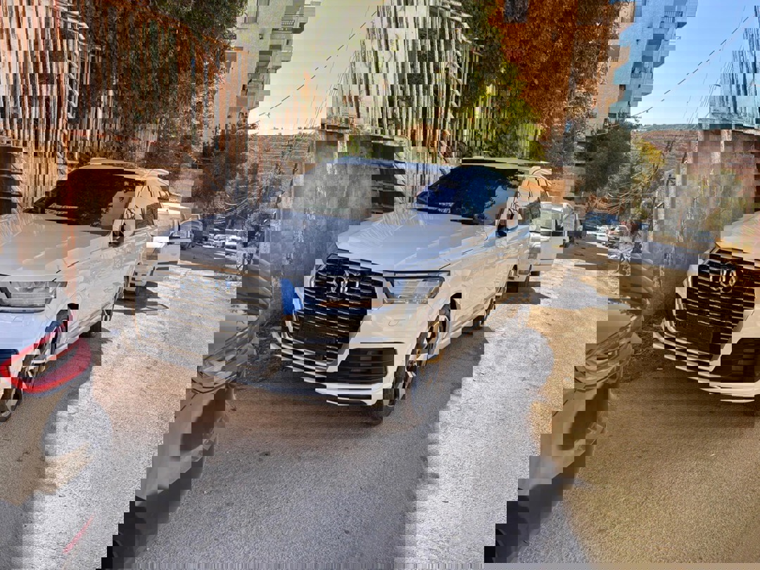 https://api.keyfinder.net/Uploads/LowResolutionPhotos/2cfc144a-8554-49be-8223-472e235abe4f_638849812178517137.jpg