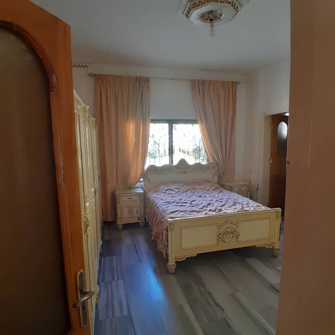 https://api.keyfinder.net/Uploads/LowResolutionPhotos/355e462c-acf2-4c2b-b538-a47a5bdb6284_638859369104983189.jpg