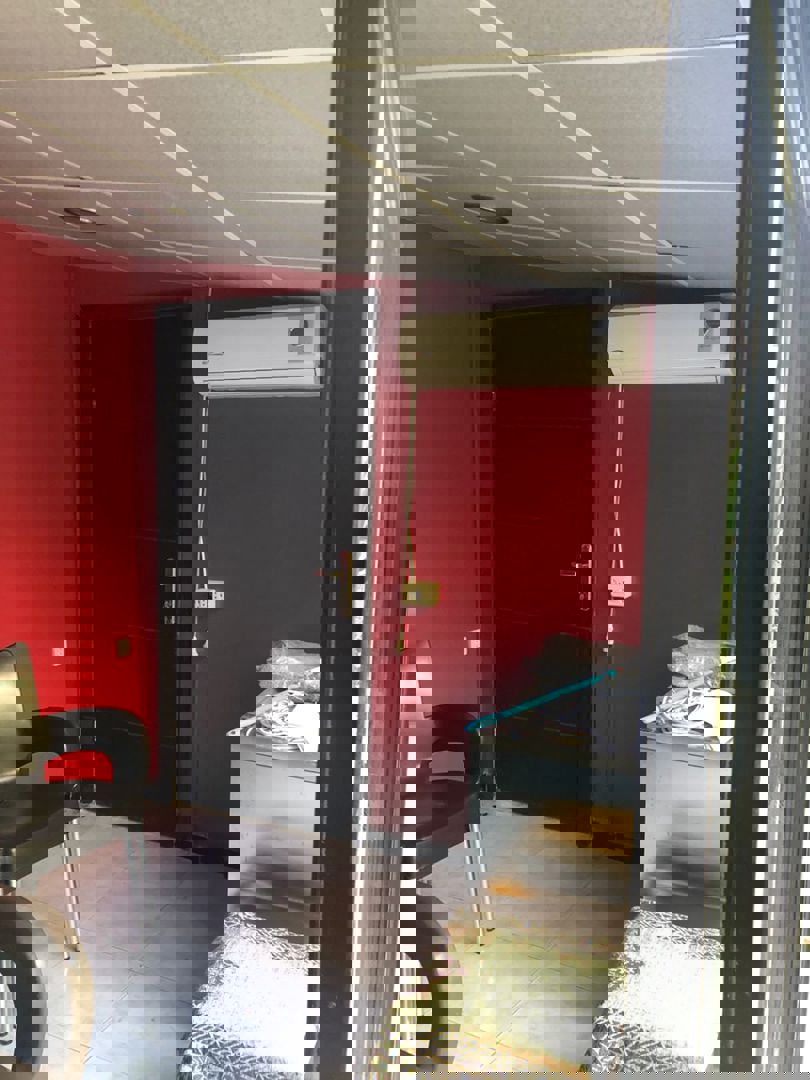 https://api.keyfinder.net/Uploads/LowResolutionPhotos/56330fb5-9011-4468-8bce-856d8bcd493c_638956207999875563.jpg
