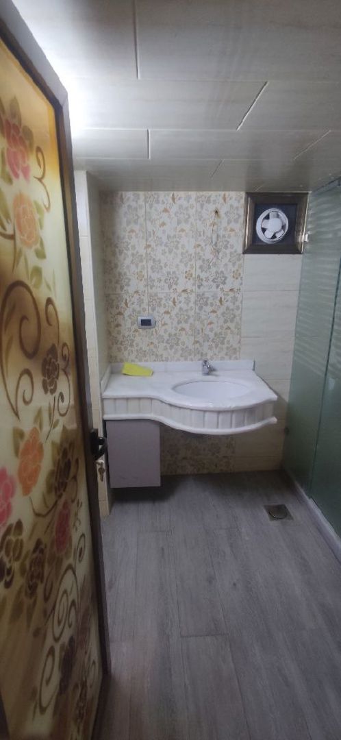 https://api.keyfinder.net/Uploads/LowResolutionPhotos/617b5910-cfdb-44a8-9f69-75e6e812d663_638816995518922987.jpg
