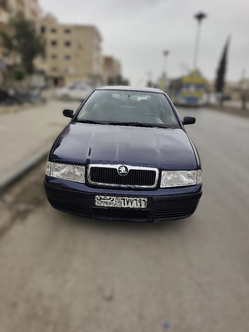 https://api.keyfinder.net/Uploads/LowResolutionPhotos/75f777db-cb49-4b71-9b6f-33638b64c6c9_638853302877313177.jpg