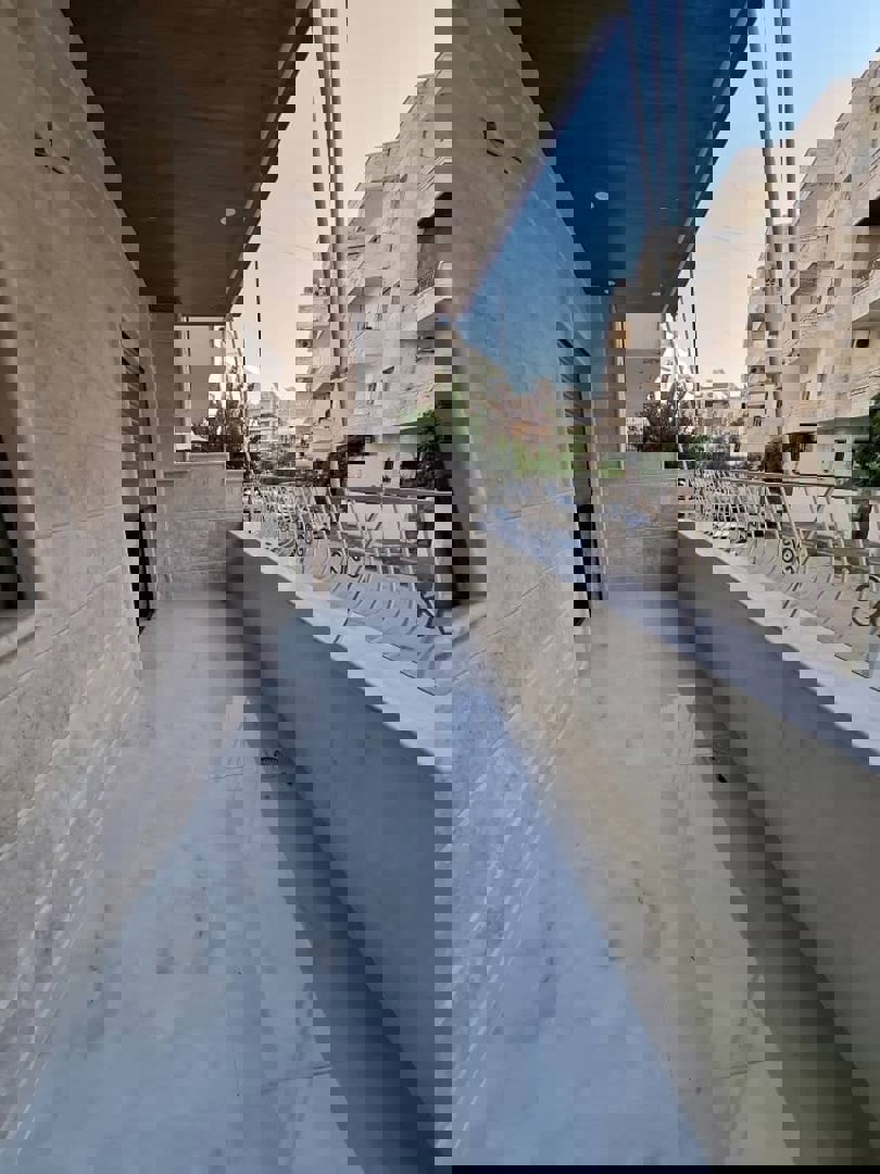 https://api.keyfinder.net/Uploads/LowResolutionPhotos/7f577f2f-c361-4835-9545-a0249d73671f_638802443153854854.jpg