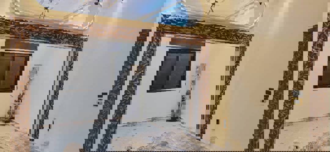 https://api.keyfinder.net/Uploads/LowResolutionPhotos/8e86f679-6add-4823-ae26-c8eeed08ffb5_638897359316801623.jpg
