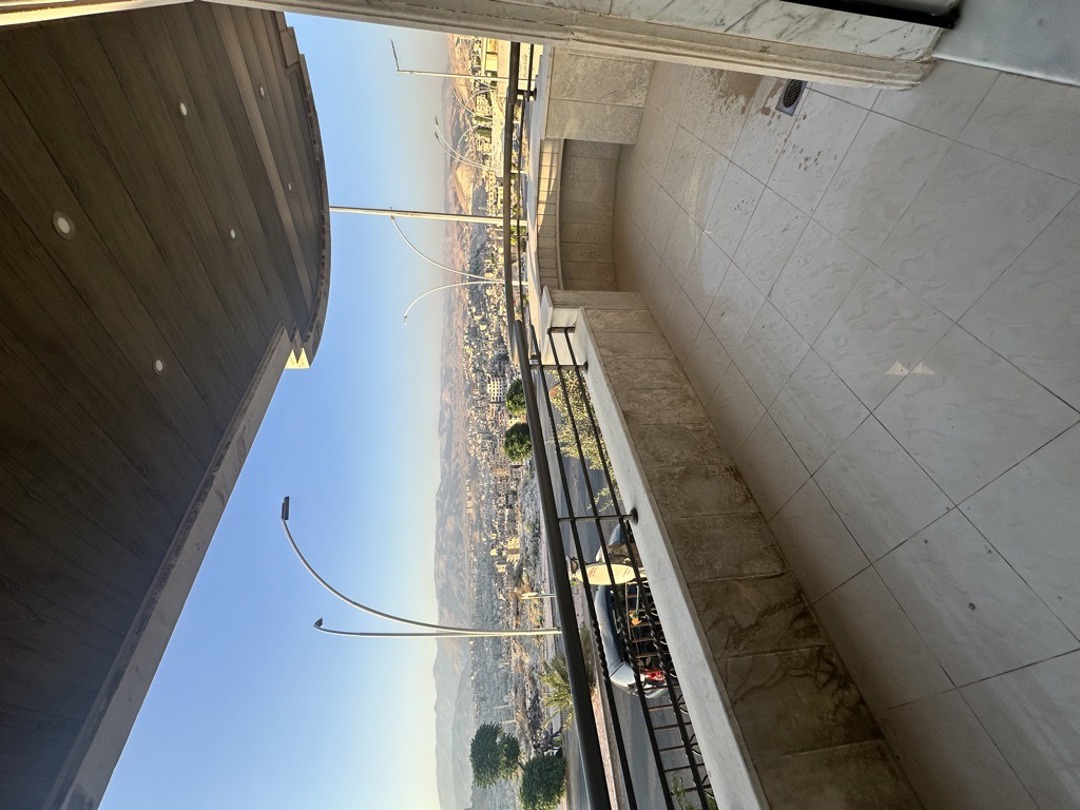 https://api.keyfinder.net/Uploads/LowResolutionPhotos/8ed81019-eb6c-4f5e-851a-684393e14686_638920839010168078.jpg