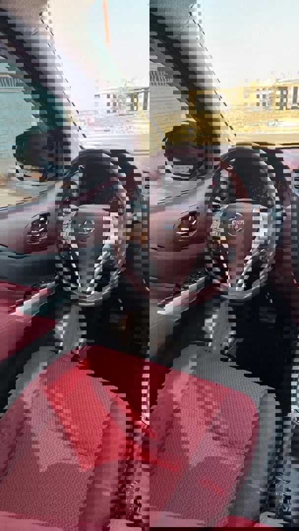 https://api.keyfinder.net/Uploads/LowResolutionPhotos/b68e0266-acc2-4201-9792-37dd15c8816e_638885791272571187.jpg