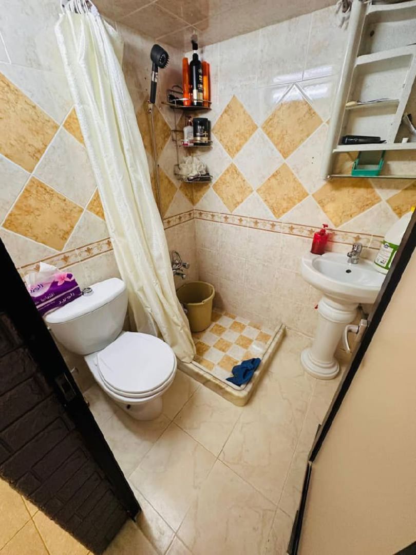 https://api.keyfinder.net/Uploads/LowResolutionPhotos/c7b01a6d-3dd6-4d79-a4bb-1aec57670bff_638961289637267449.jpg