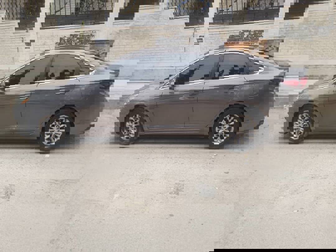 https://api.keyfinder.net/Uploads/LowResolutionPhotos/cc3b372d-95e1-4b39-8673-580a73eb1249_638798131111789690.jpg