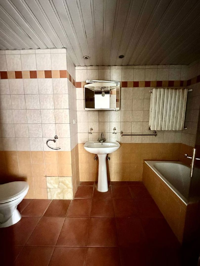 https://api.keyfinder.net/Uploads/LowResolutionPhotos/cf0524d1-58f3-4ce3-be52-c7c605e2d122_638886246804750258.jpg
