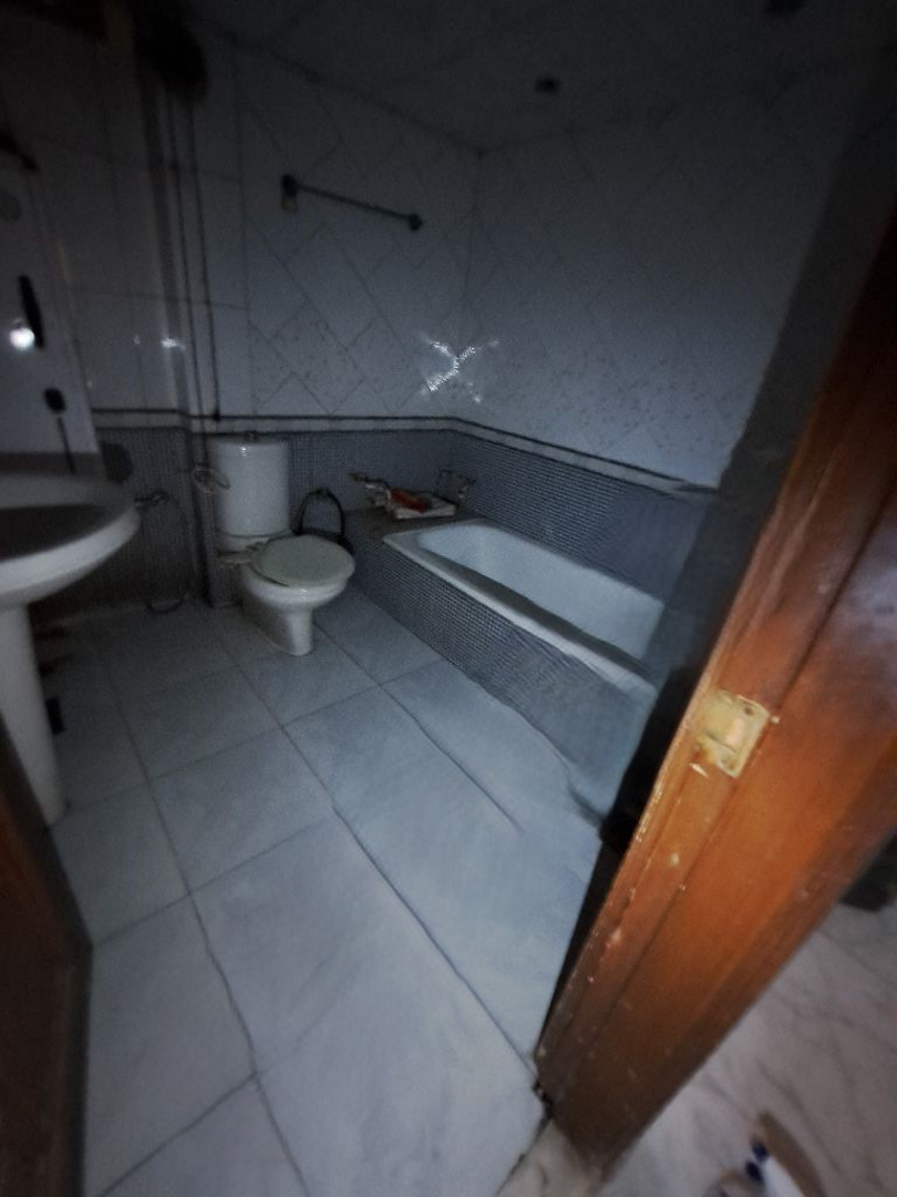 https://api.keyfinder.net/Uploads/LowResolutionPhotos/d37ecd44-3948-4747-bd79-ccd60229a739_638823483450409045.png