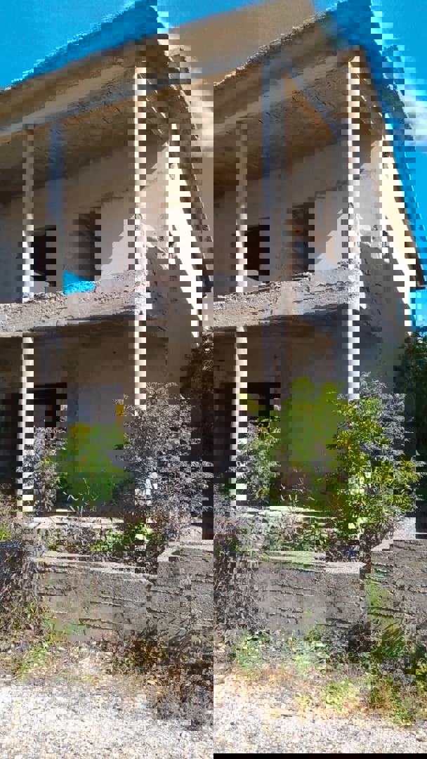 https://api.keyfinder.net/Uploads/LowResolutionPhotos/d621dc1e-187f-4a04-9c67-171764fe5e63_638846564355141616.jpg
