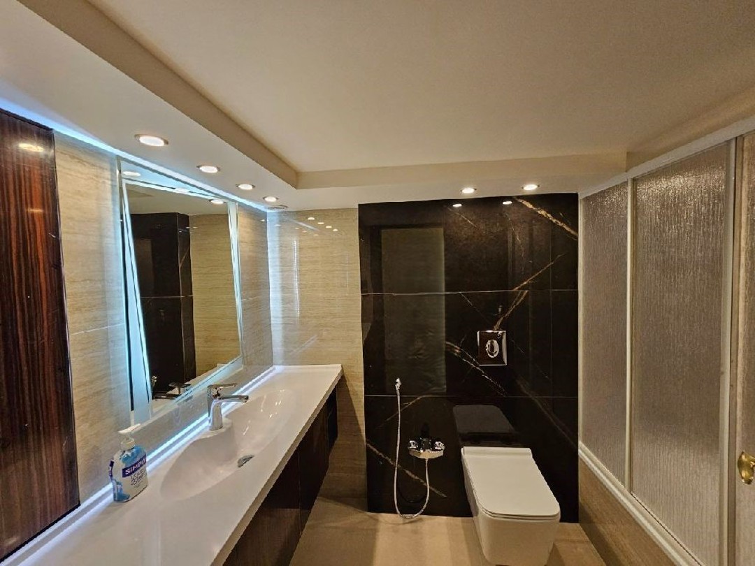 https://api.keyfinder.net/Uploads/LowResolutionPhotos/df95b585-6f66-489d-b652-96d86b3e8889_638899911109975438.jpg