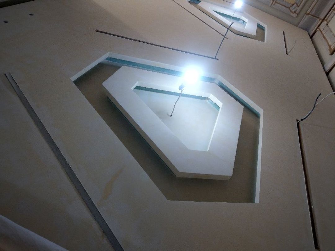 تصميم و تنفيذ تصاميم انظمة انارة حديثة (اضاءة خطية Linears )