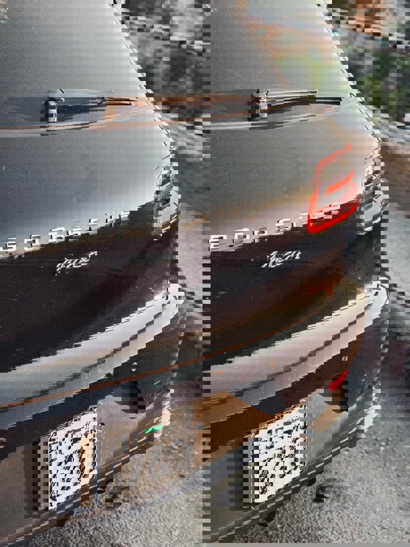 https://api.keyfinder.net/Uploads/LowResolutionPhotos/e960967b-1fb7-4937-aa82-9f5ceac28e8f_638849794533463580.jpg