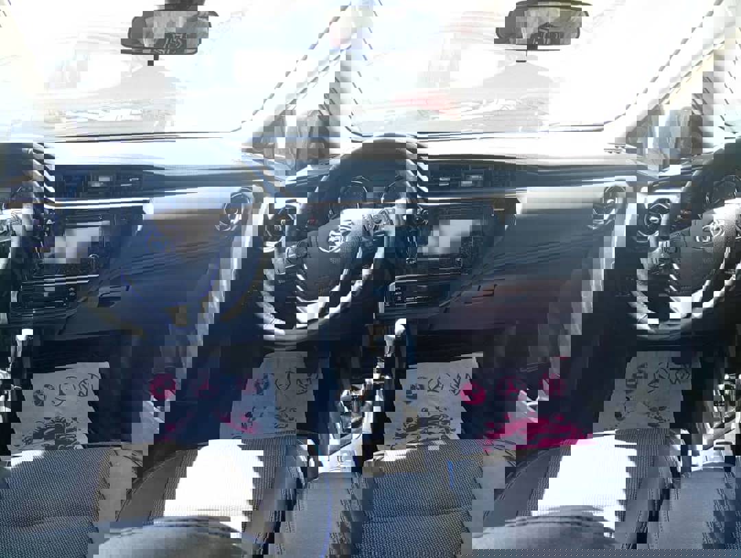 https://api.keyfinder.net/Uploads/LowResolutionPhotos/f643eedc-0445-44f8-aab0-167e8f4849df_638936217193021135.jpg